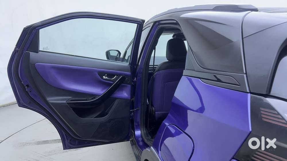 Tata Nexon Fearless Plus S Purple 1.2 Revotron Petrol 7dca Dual Tone..