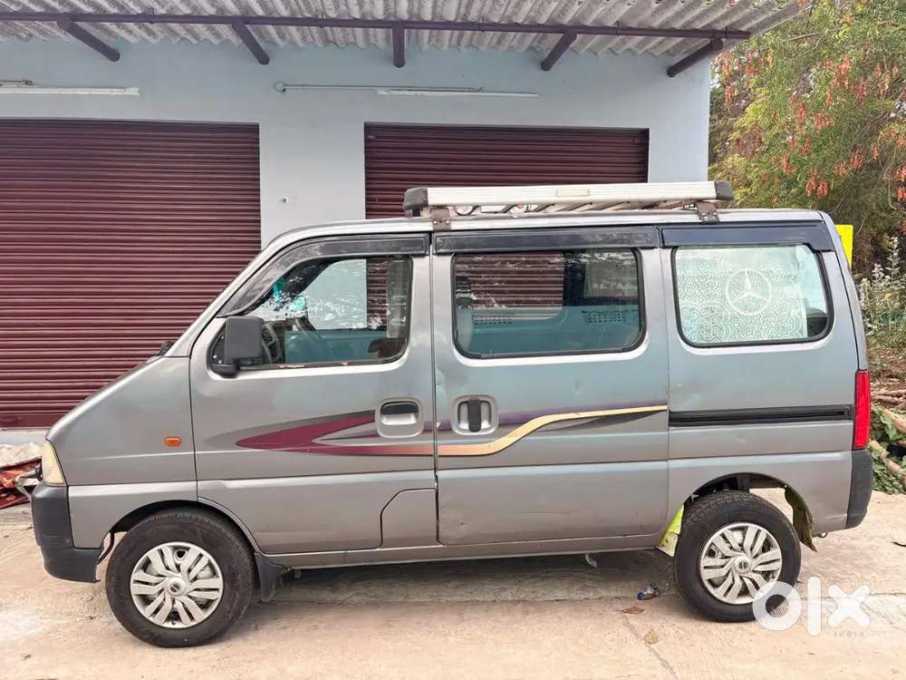 Maruti Suzuki Eeco 2010 Petrol Well Maintained