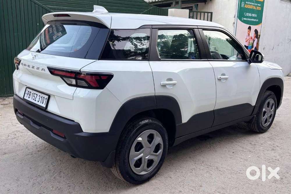 Maruti Suzuki Brezza, 2025, Petrol