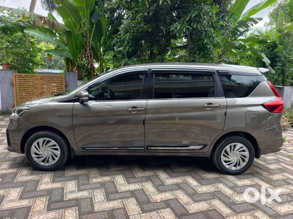 Maruti Suzuki Ertiga 1.5 Vxi Shvs, 2022, Cng & Hybrids