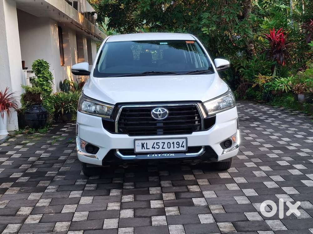 Toyota Innova Crysta 2.4 G Mt, 2017, Diesel
