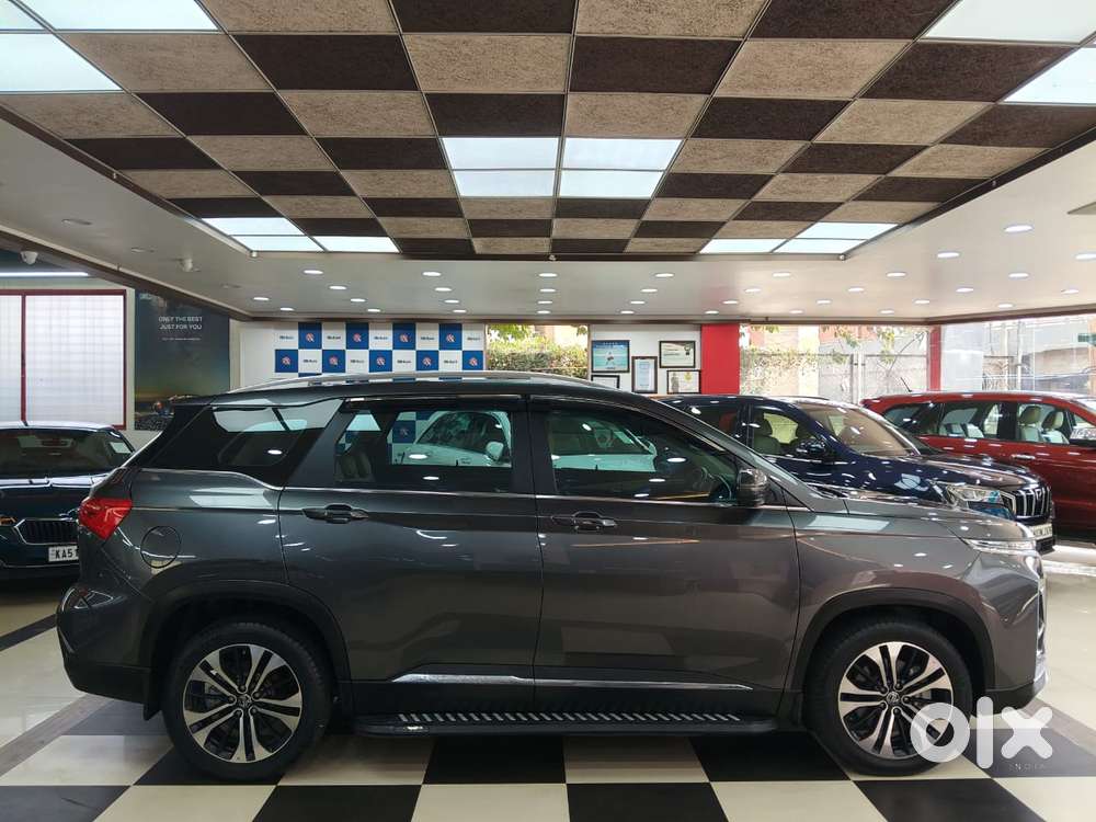 MG Hector Savvy Pro 1.5 Turbo CVT Dual Tone, 2022, Petrol