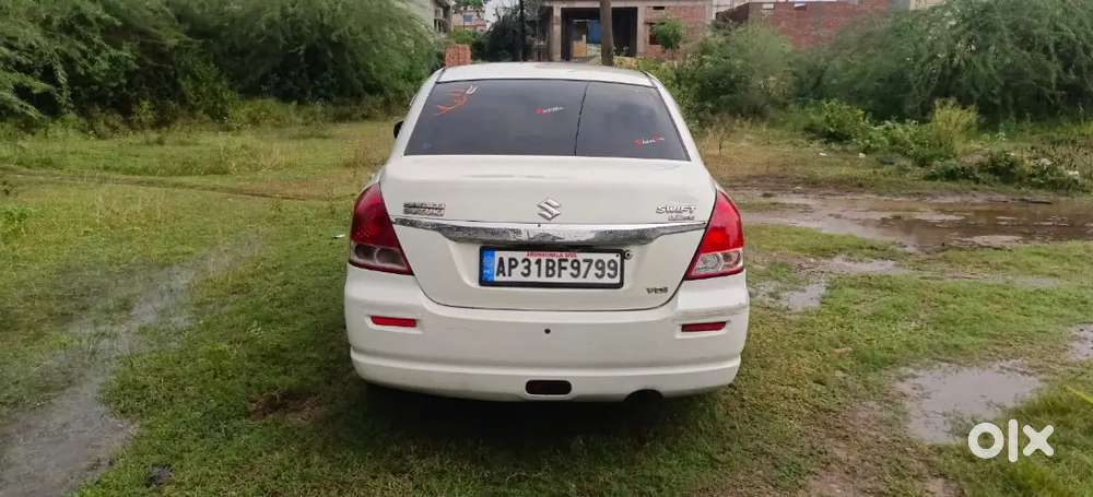 Maruti Suzuki Dzire 2010 1.2 Range