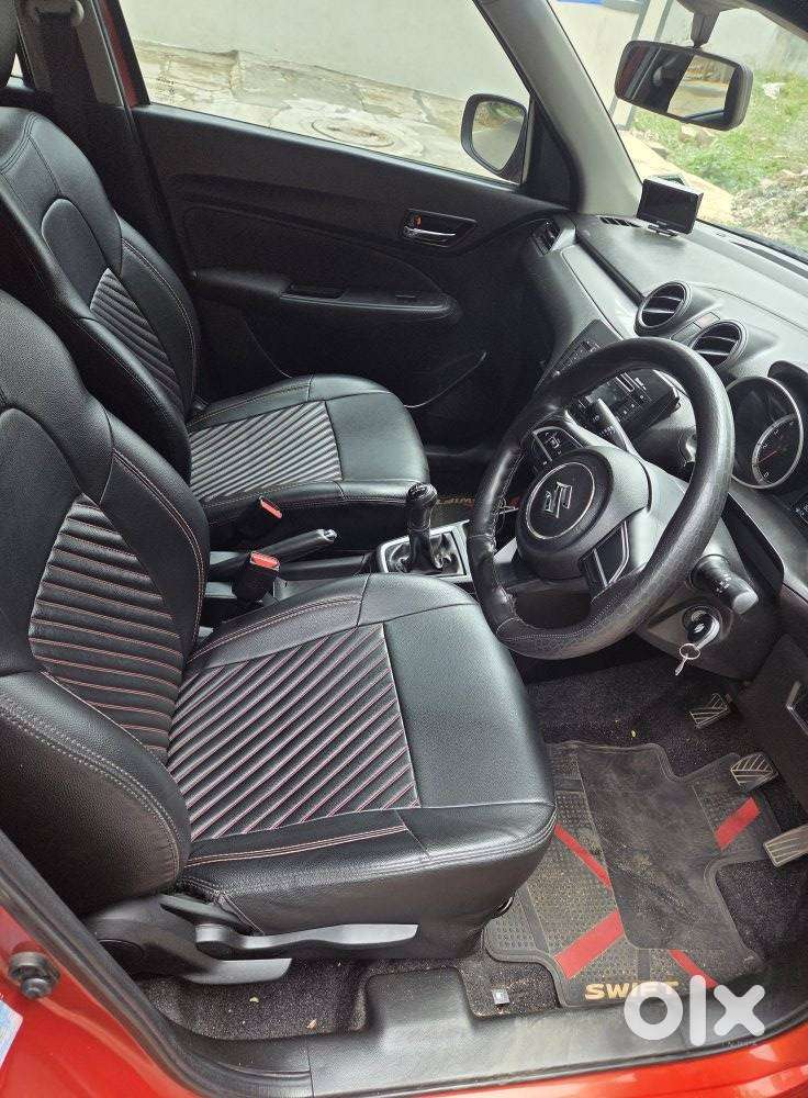 Maruti Suzuki Swift Vxi + Manual, 2018, Petrol