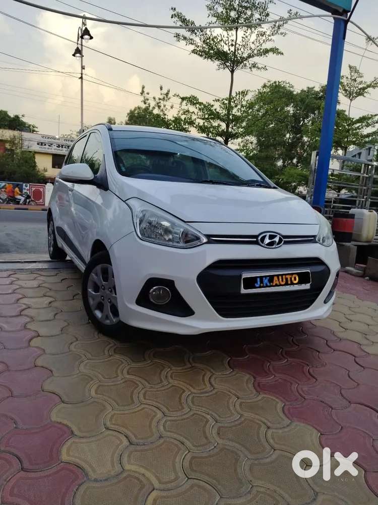 Hyundai I10 Sportz Option, 2017, Petrol