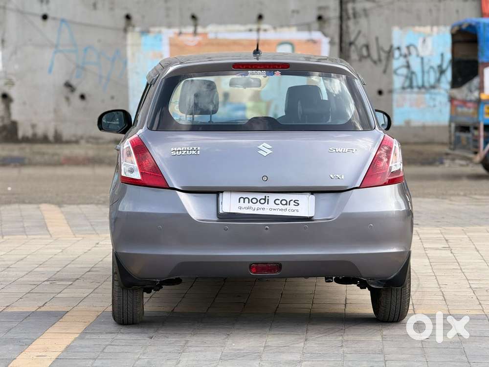 Maruti Suzuki Swift Vxi 1.2 Abs Bs-iv, 2016, Petrol