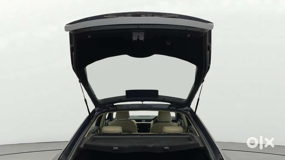 Skoda Octavia 1.8 Tsi At L K, 2018, Petrol