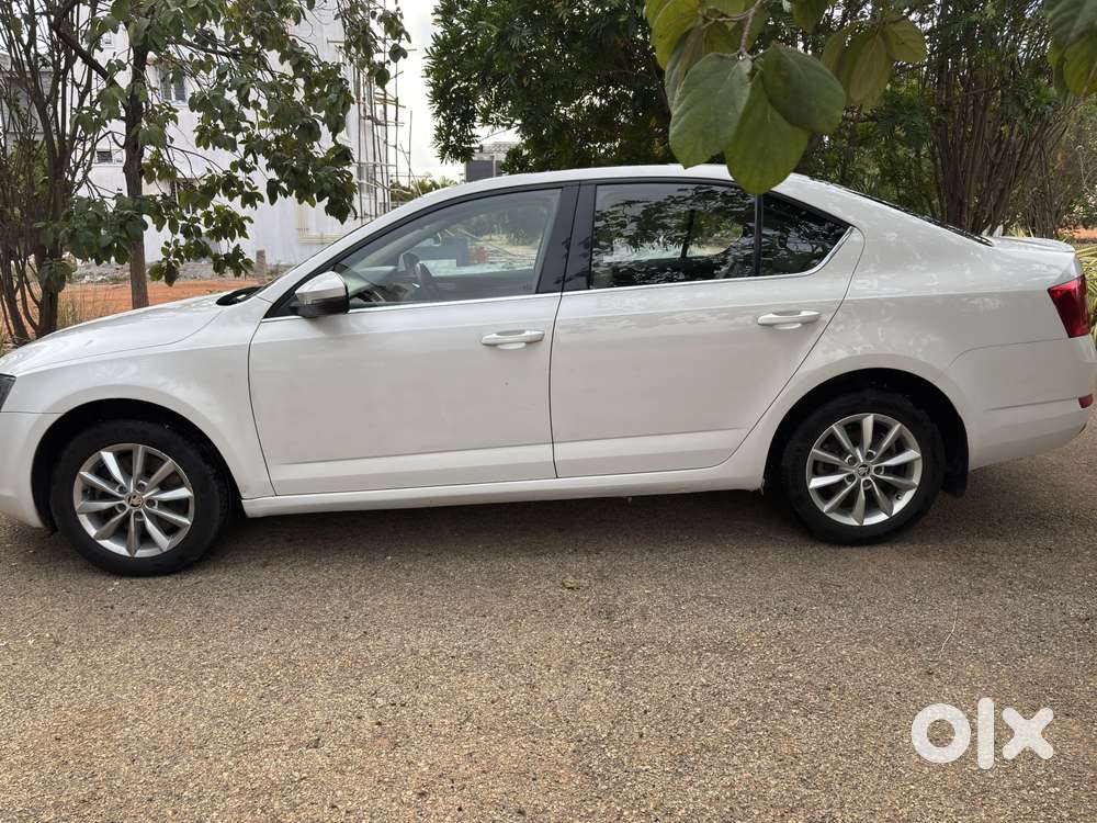 Skoda Octavia Style Plus 1.8 Tsi At, 2016, Petrol