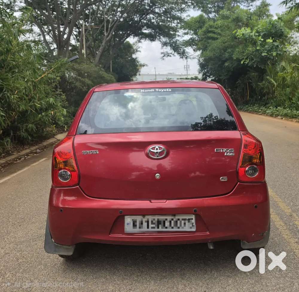 Toyota Etios Liva Petrol 2011
