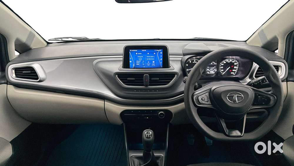 Tata Altroz 1.2 Xt, 2022, Petrol