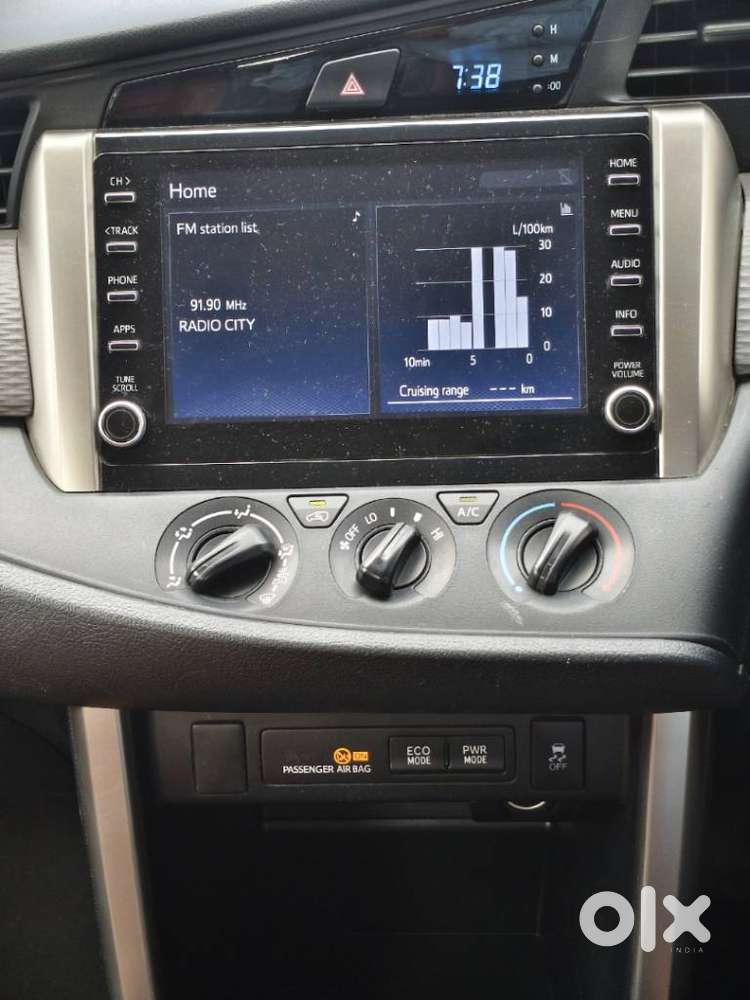 Toyota Innova Crysta 2.4 G Mt 7 Str, 2023, Diesel