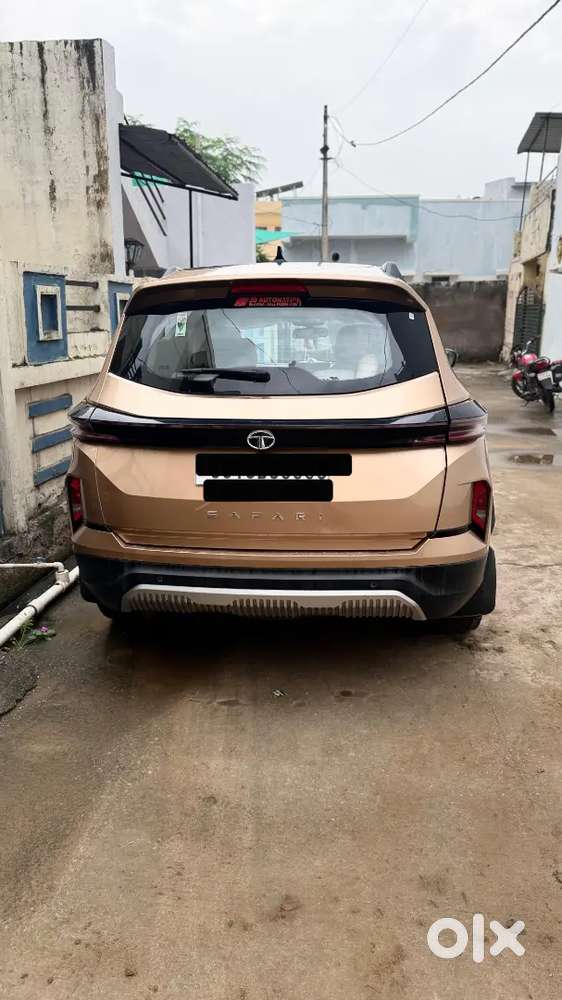 Tata Safari Accomplished Plus 2024