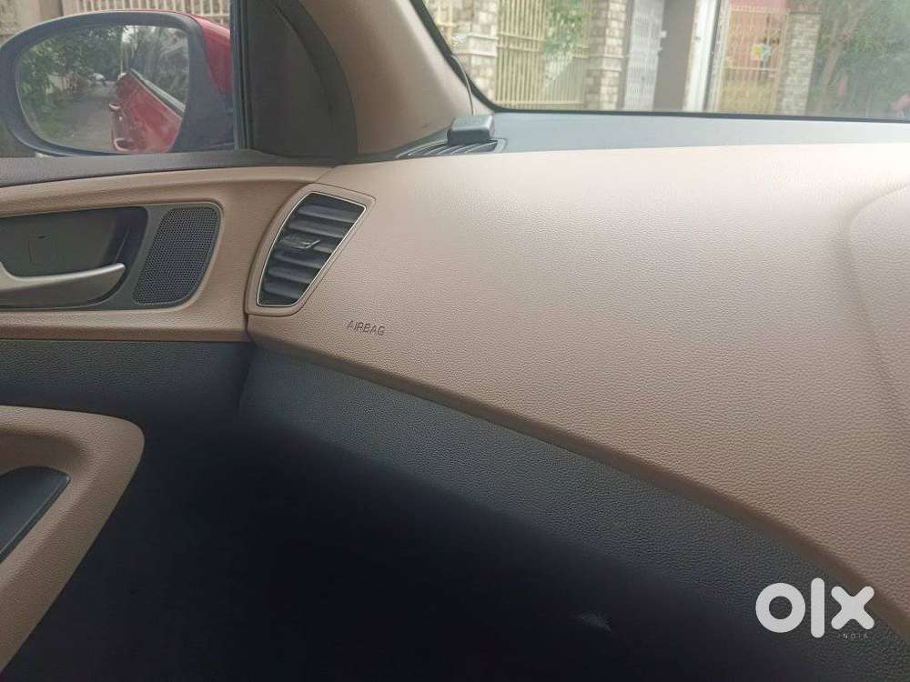 Hyundai I20 Petrol Asta Option, 2018, Petrol