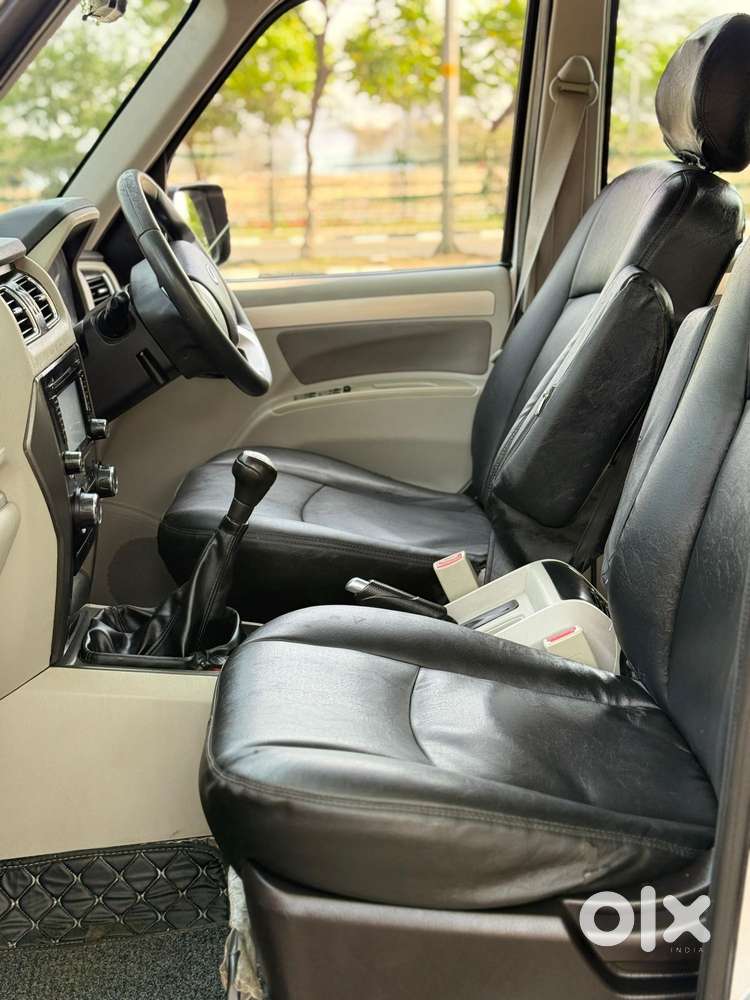 Mahindra Scorpio Classic 2.2 S 11 Mt 7 Str, 2017, Diesel