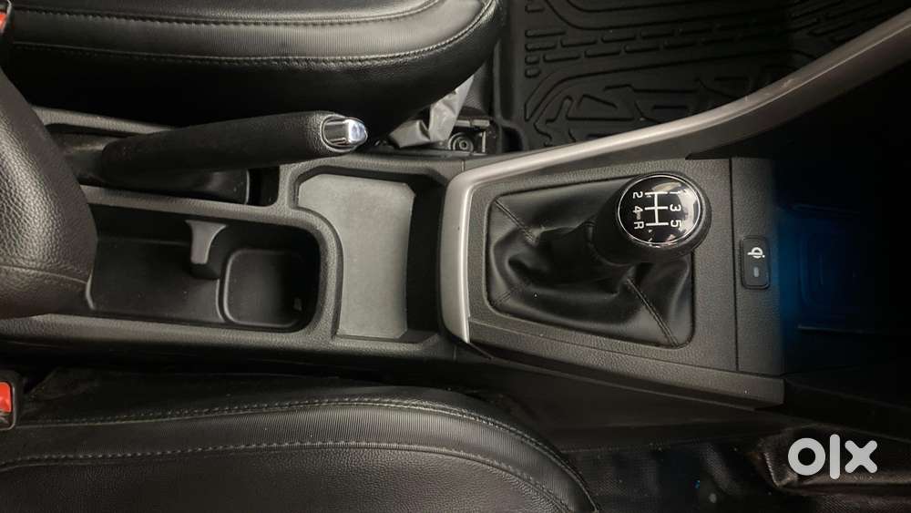 Maruti Suzuki Vitara Brezza 1.5 Zxi Plus Dual Tone, 2023, Petrol
