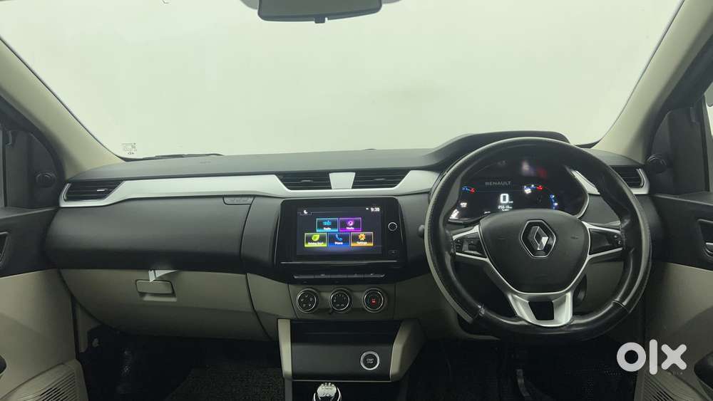Renault Triber Rxz, 2023, Petrol