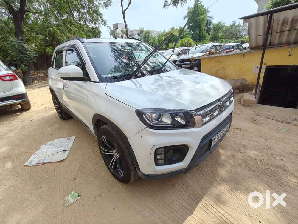 Brezza With Sunroof