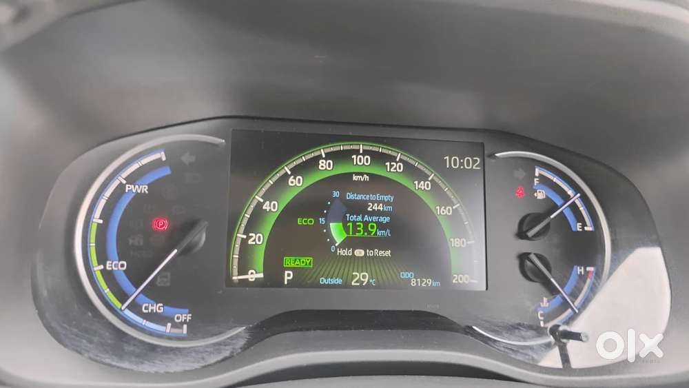 Toyota Innova Hycross 2.0 Vx Hybrid 7 Str, 2024, Petrol