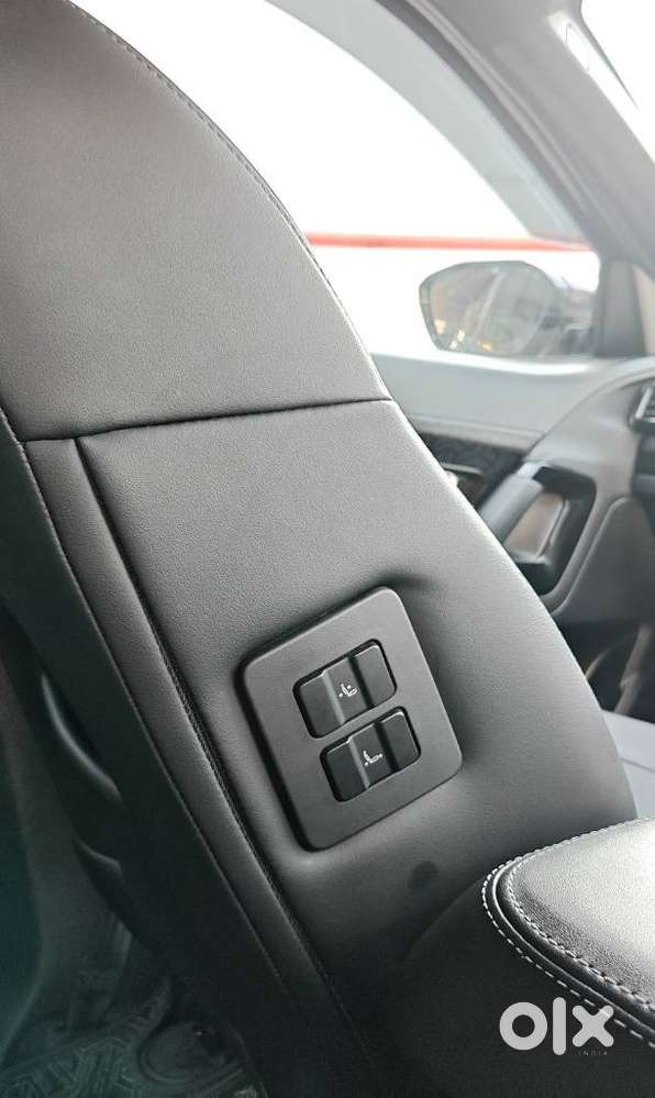 Tata Safari Accomplished Plus Dark Edition At, 2023, Diesel