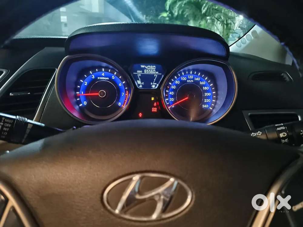 Hyundai Elantra 2015 Petrol Well Maintained