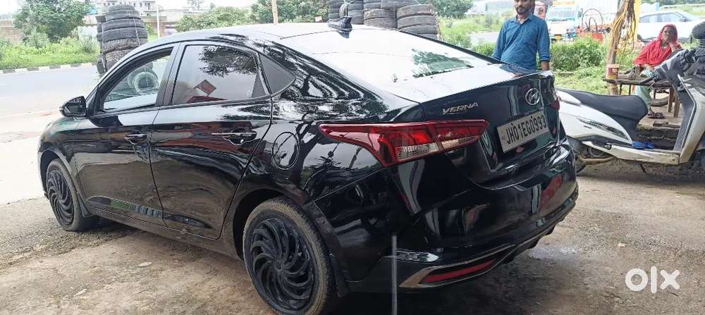 Hyundai Verna 1.5 Petrol 2021