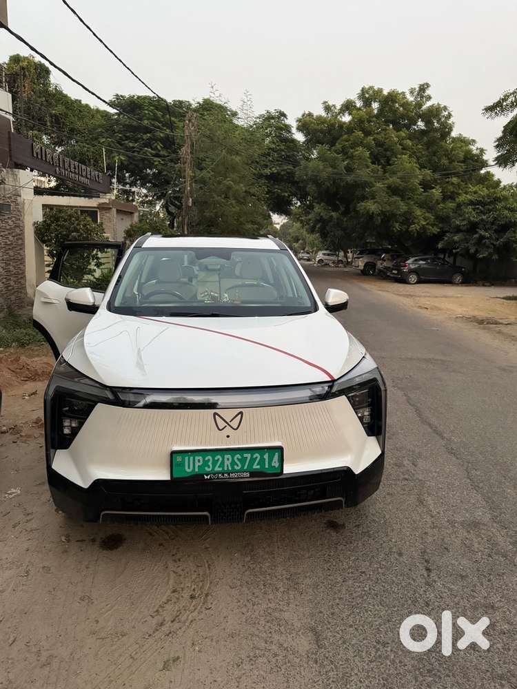 Mahindra Xev9s 2026 Model