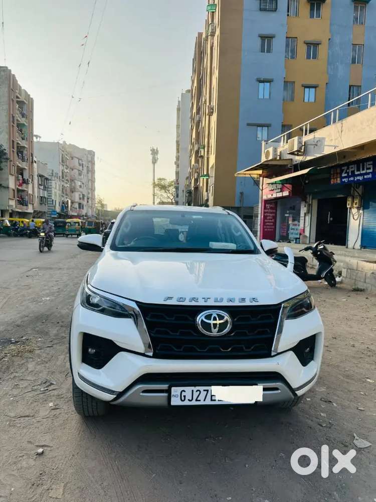 Toyota Fortuner Legender 2024 Diesel