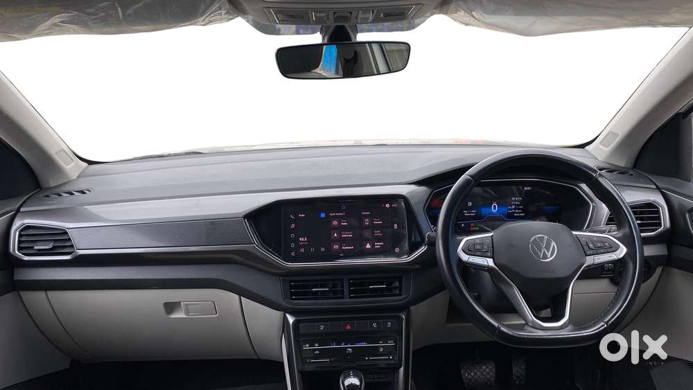 Volkswagen Taigun 1.0 Tsi Topline At, 2023, Petrol