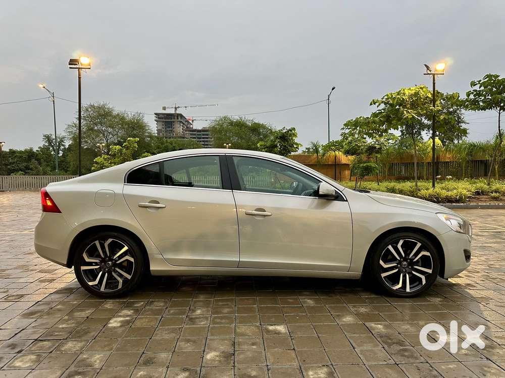 Volvo S60 Kinetic D3, 2012, Diesel