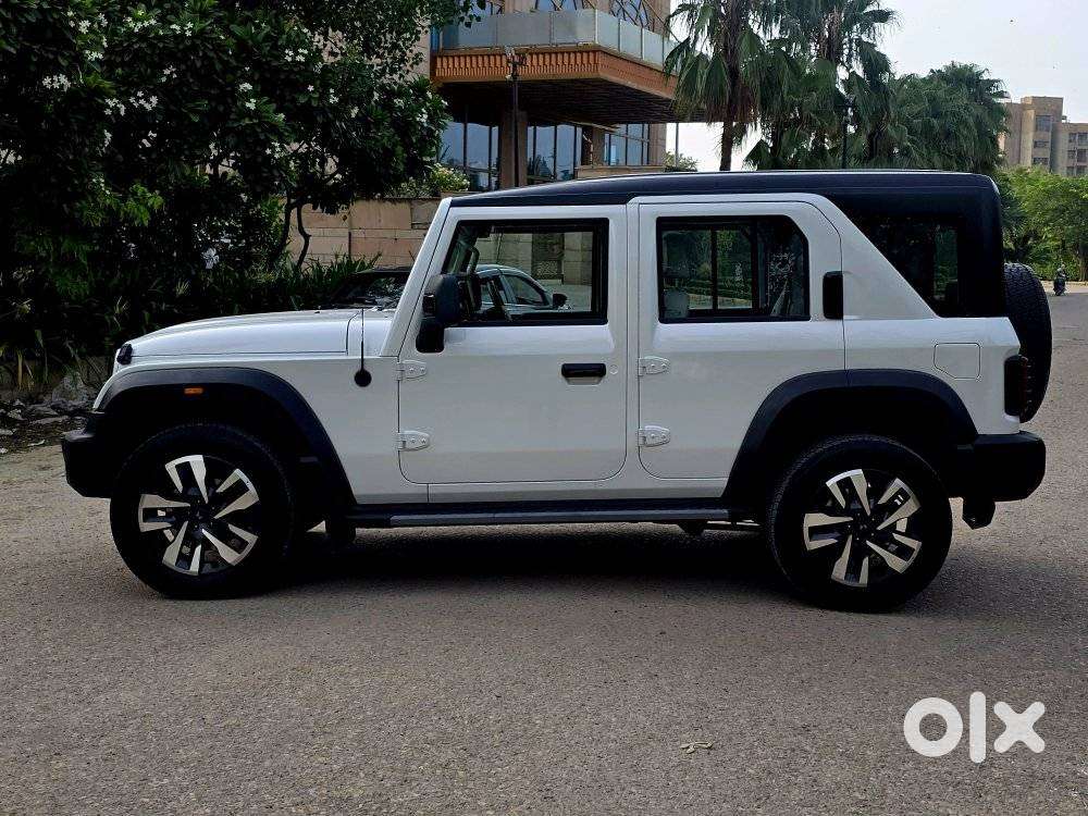 Mahindra Thar Roxx Ax7 L Diesel At 2wd, 2026, Diesel