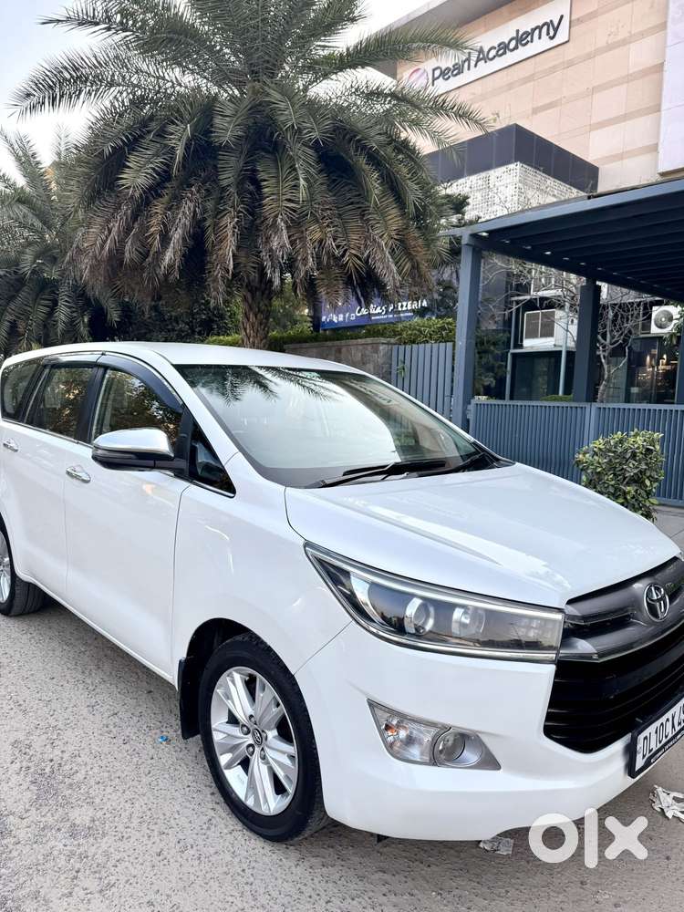 Toyota Innova Crysta 2.8 Zx At 7 Seater, 2018, Diesel