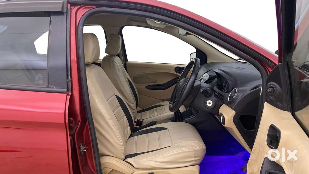 Ford Figo Aspire Titanium, 2016, Petrol