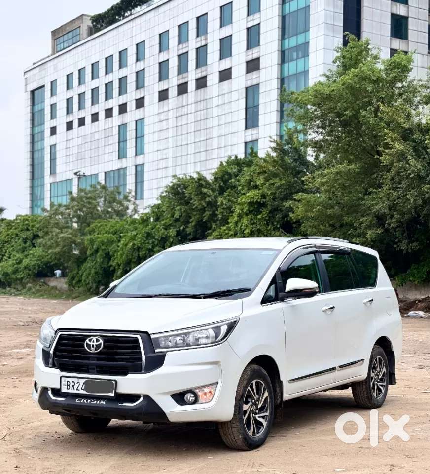 Toyota Innova Crysta, 2025, Diesel