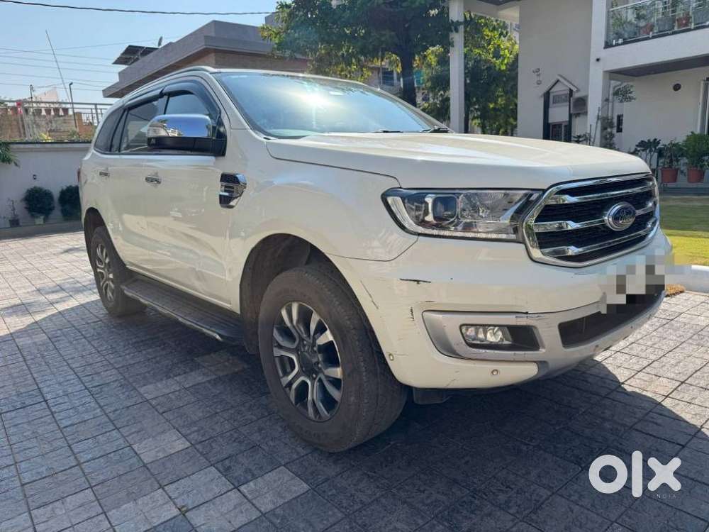 Ford Endeavour Titanium 4x2, 2020, Diesel