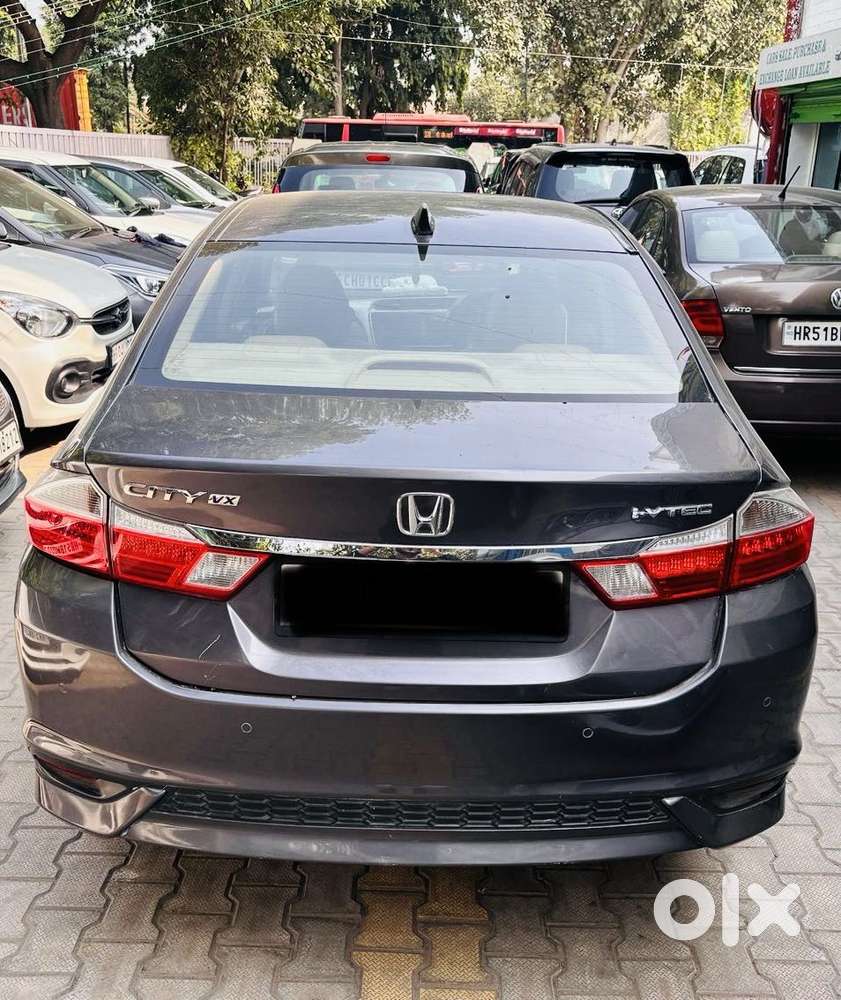 Honda City V Mt Sunroof, 2019, Petrol
