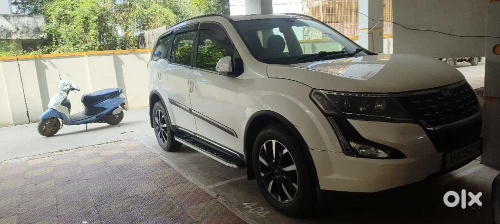 Mahindra Xuv500 2018 Diesel 140000 Km Driven