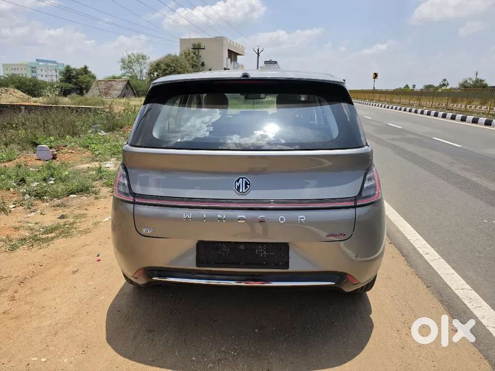 Mg Windsor Pro Ev Brand New Vehicle 53kwh Battery,just 10 Days Old Car