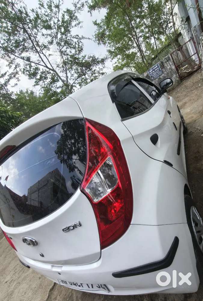 Hyundai Eon 2015 Petrol Well Maintained