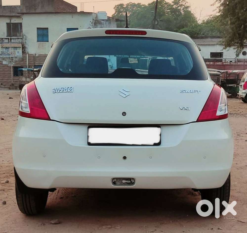 Maruti Suzuki Swift Vxi, 2016, Petrol