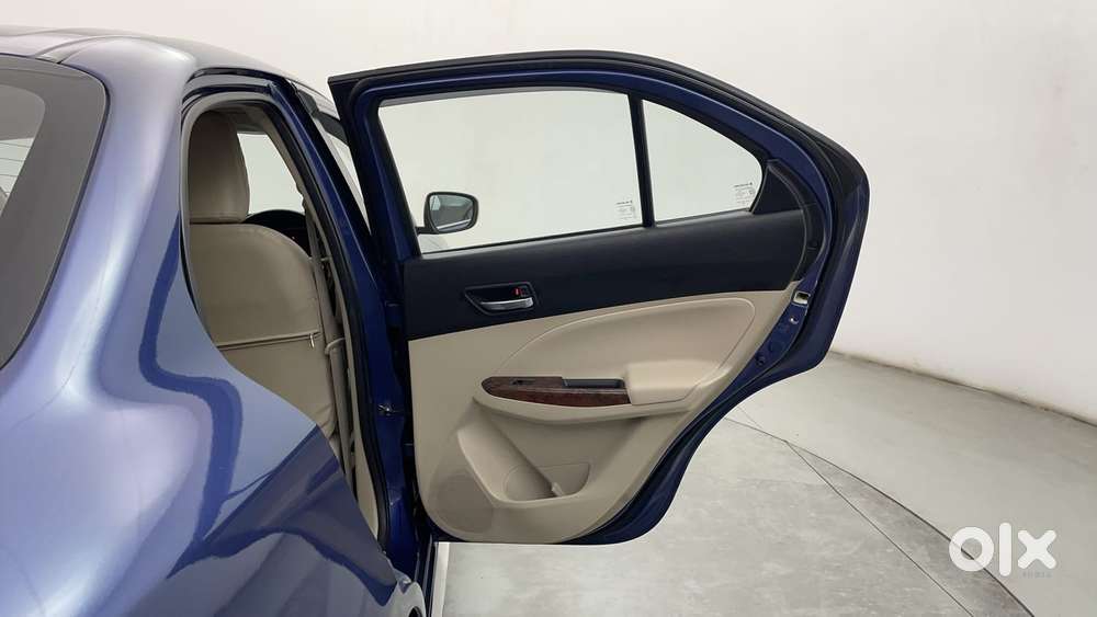 Maruti Suzuki Dzire 1.2 Zxi Plus Amt, 2018, Petrol