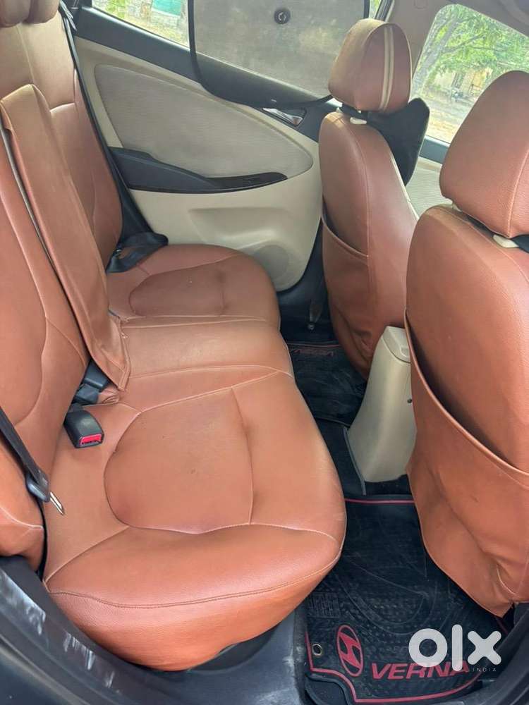 Hyundai Car Manual 2013
