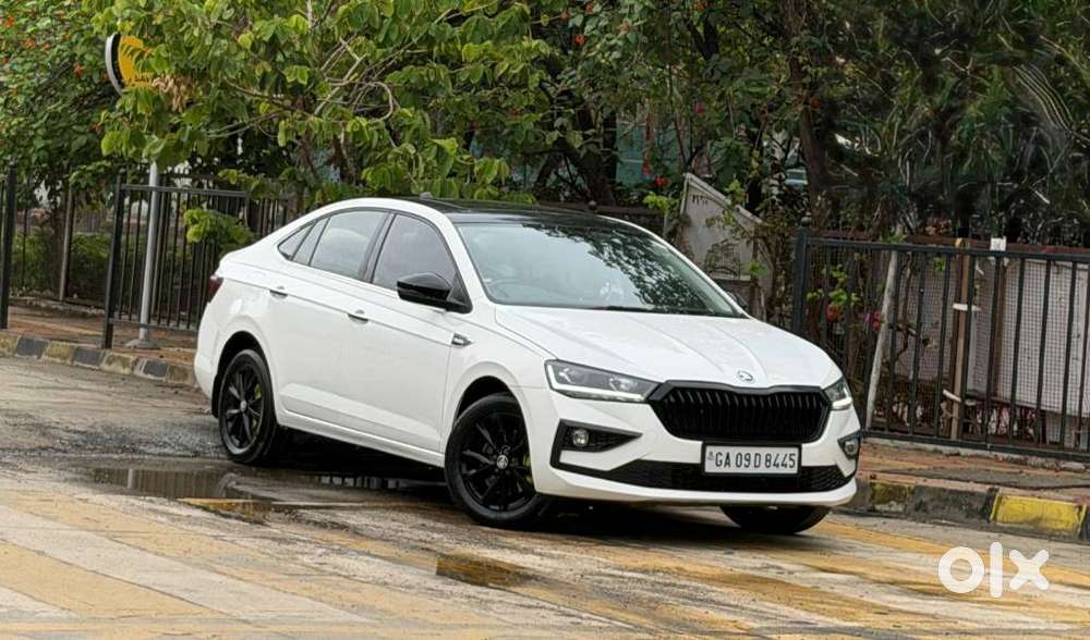 Skoda Slavia, 2023, Petrol