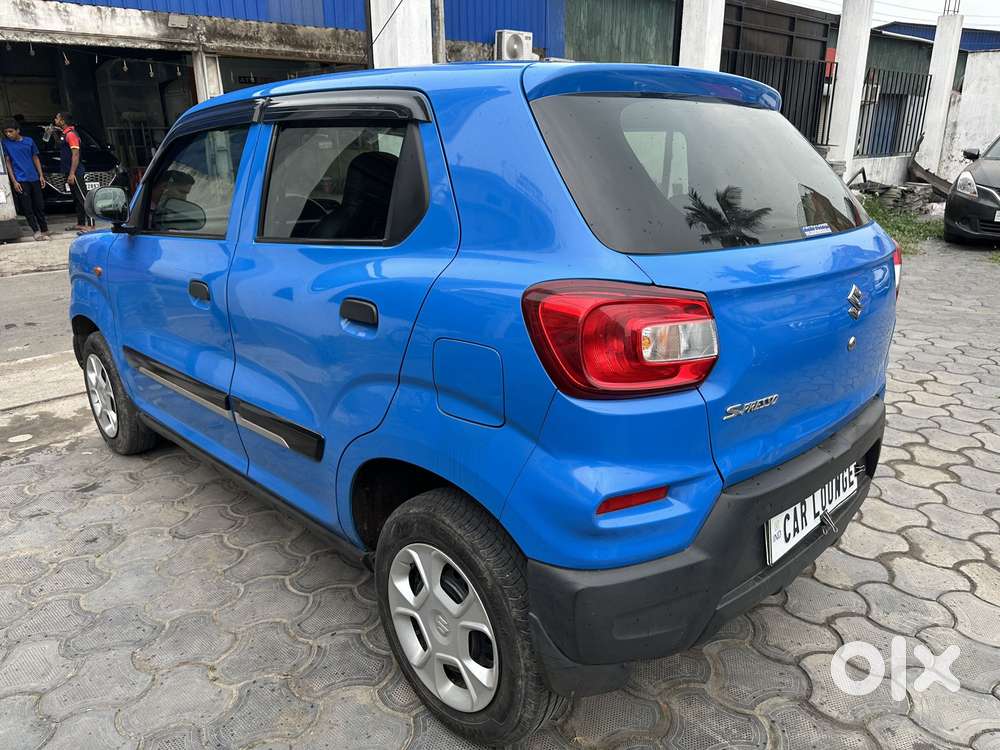 Maruti Suzuki S-presso Vxi, 2022, Petrol