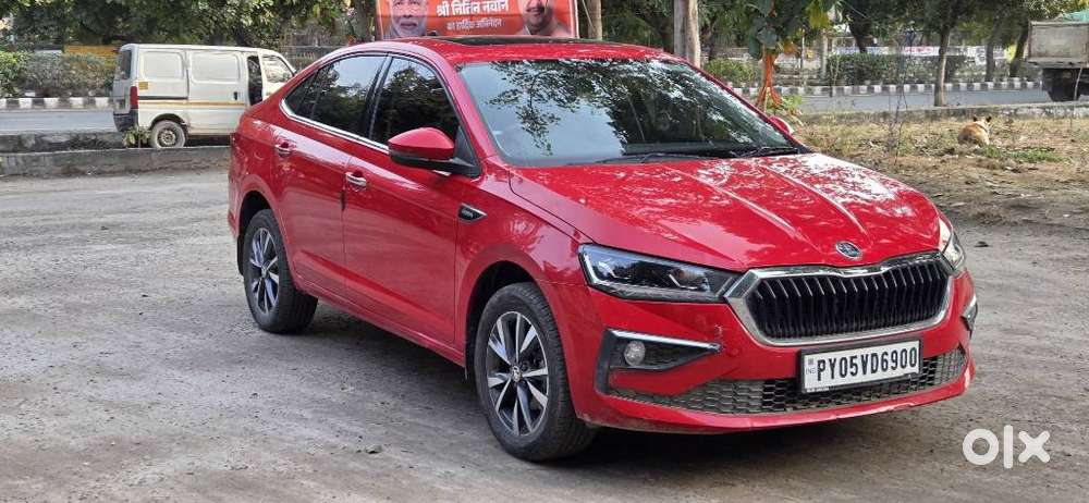 Skoda Slavia Style 1.0l Tsi Mt, 2023, Petrol