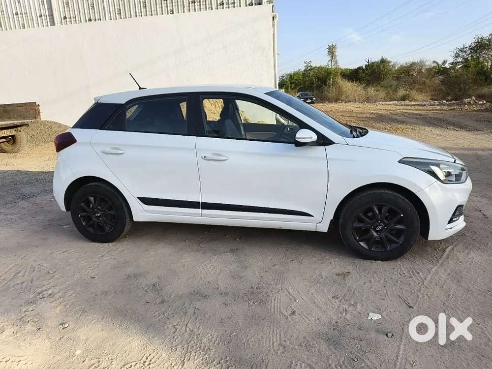 I20 2019 
2nd Owner 
Non Accident
New Tyre