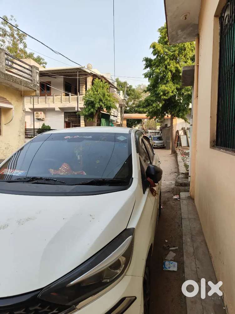 Tata Tigor 2022 Cng & Hybrids 126000 Km Driven Good Condition Company