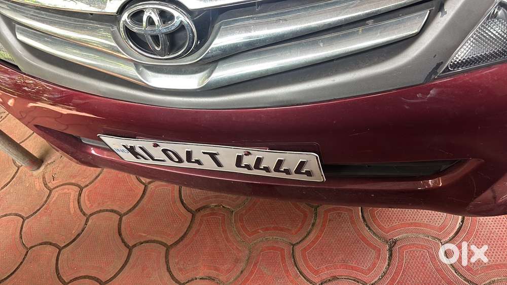Toyota Innova Diesel 2005 Year