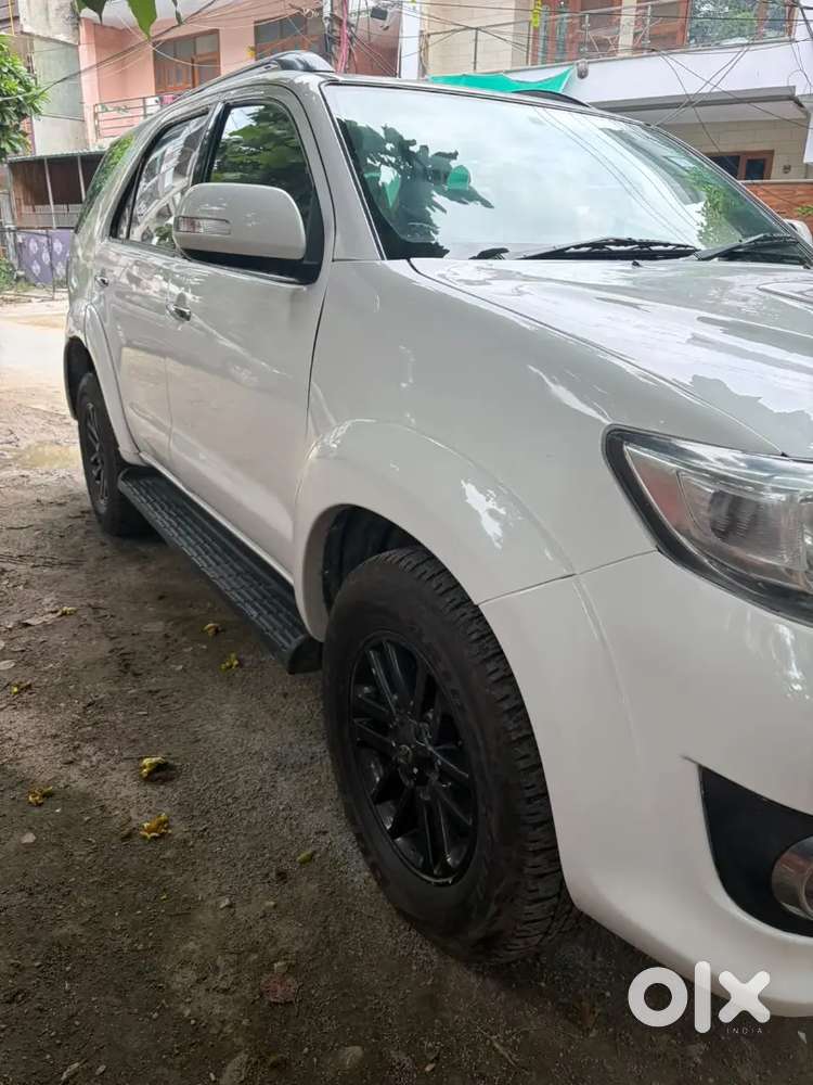 Toyota Fortuner 3.0 2016 Automatic