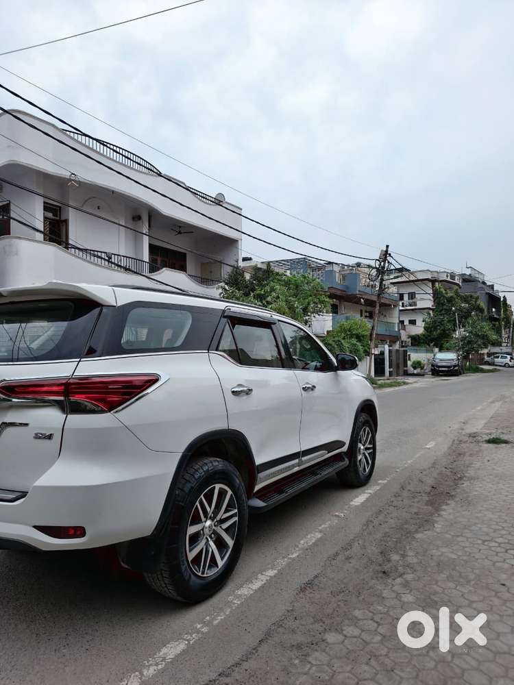 Toyota Fortuner 3.0 4x4 Automatic, 2018, Diesel