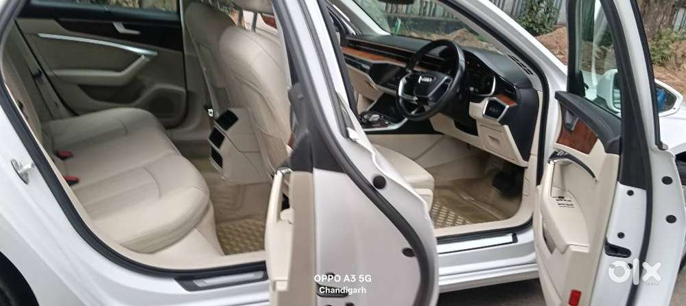 Audi A6 2.0 Tfsi Premium Plus, 2023, Petrol